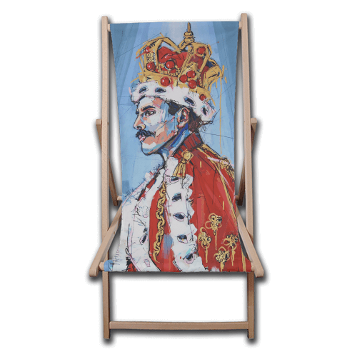 The Royal Freddie Deck Chair is a brilliant colourful piece of garden furniture. With a wooden frame and a canvas sling with a printed image of Freddie on it.