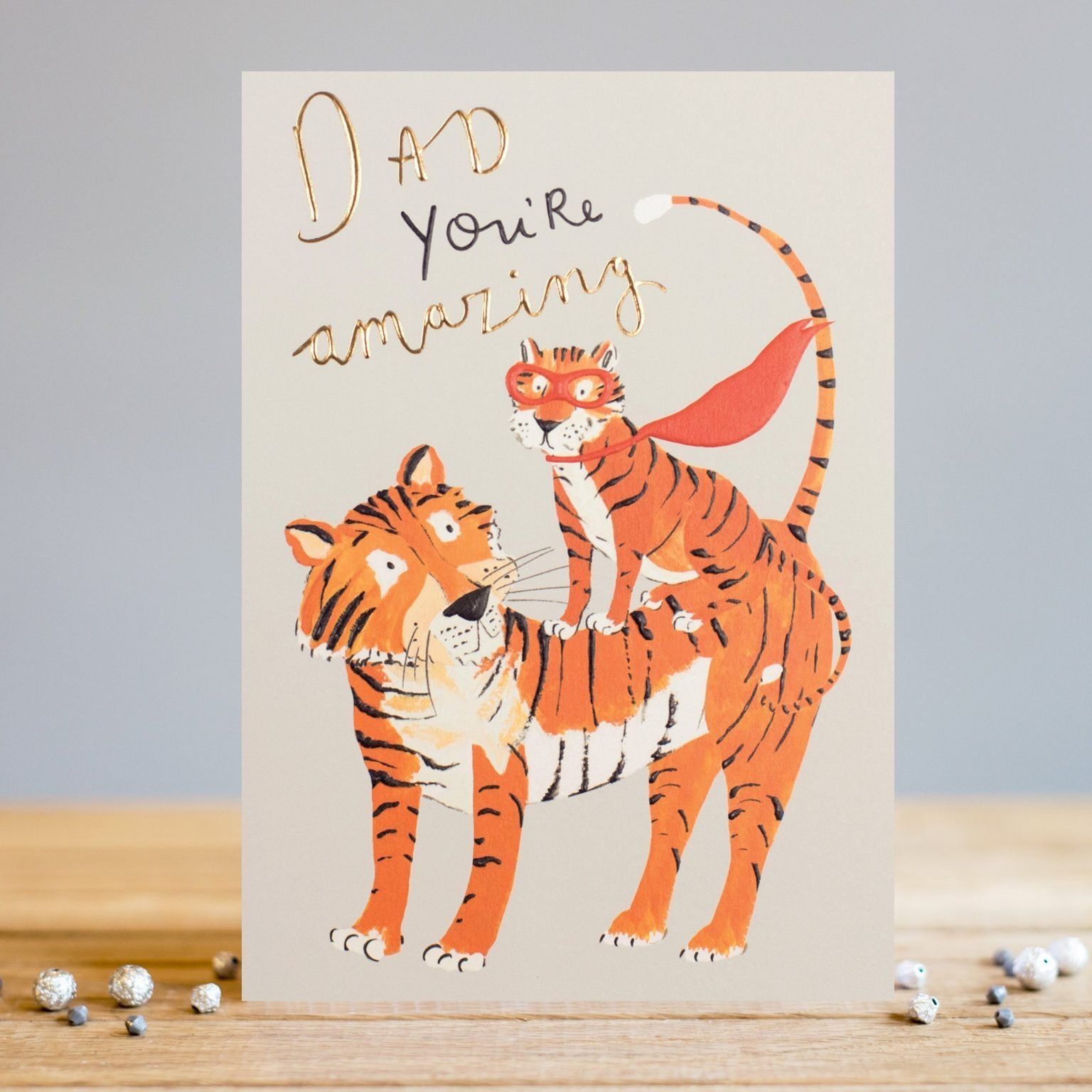 A lovely card to give to your amazing dad with an image of a tiger with a smaller tiger sitting on it.