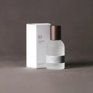 Alternative view of Fig and Nutmeg Cologne