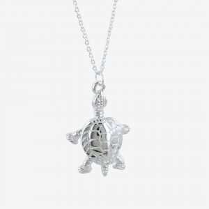 A wonderful sterling silver link chain with a sterling silver turtle pendant with moveable head and legs.