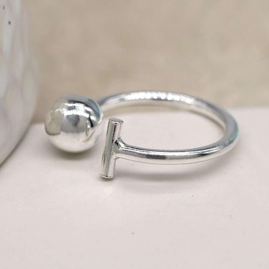 Silver best sale ball ring