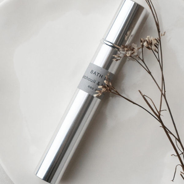 Velvet Orchid & Cardamom Eau De Parfum