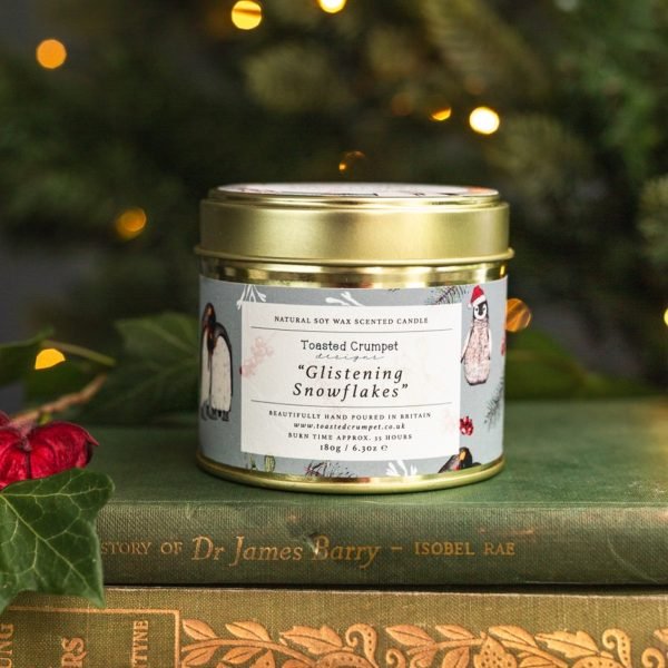 Glistening Snowflakes Christmas Scented Candle