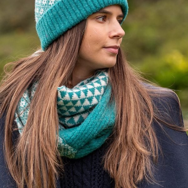 Retro Check Mini Cable Snood