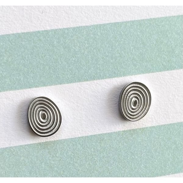 Silver swirl studs