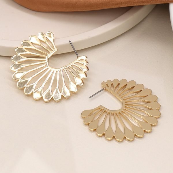 Polished gold colour fan earrings