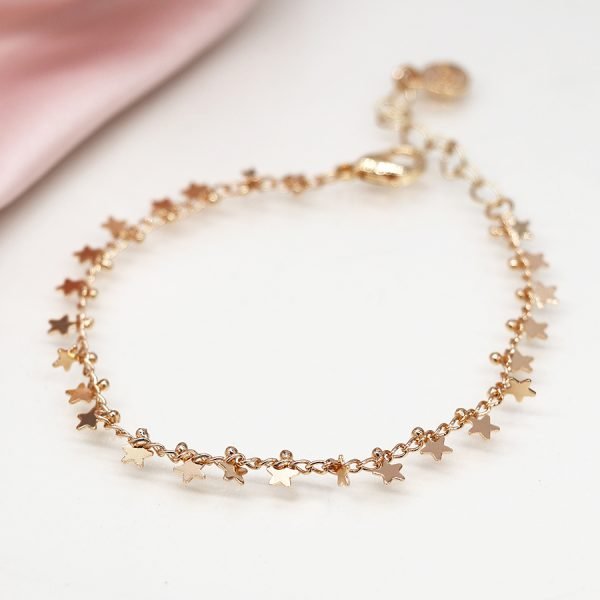 Delicate Gold Star Bracelet