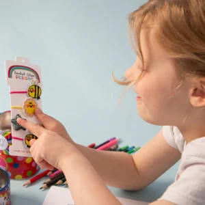 Alternative view of Bees and Flowers Hair Bands
