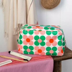 Green and Pink Daisy Washbag